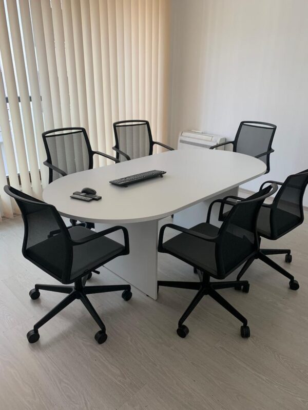 Заседателна маса ПДЧ елипсовиден плот